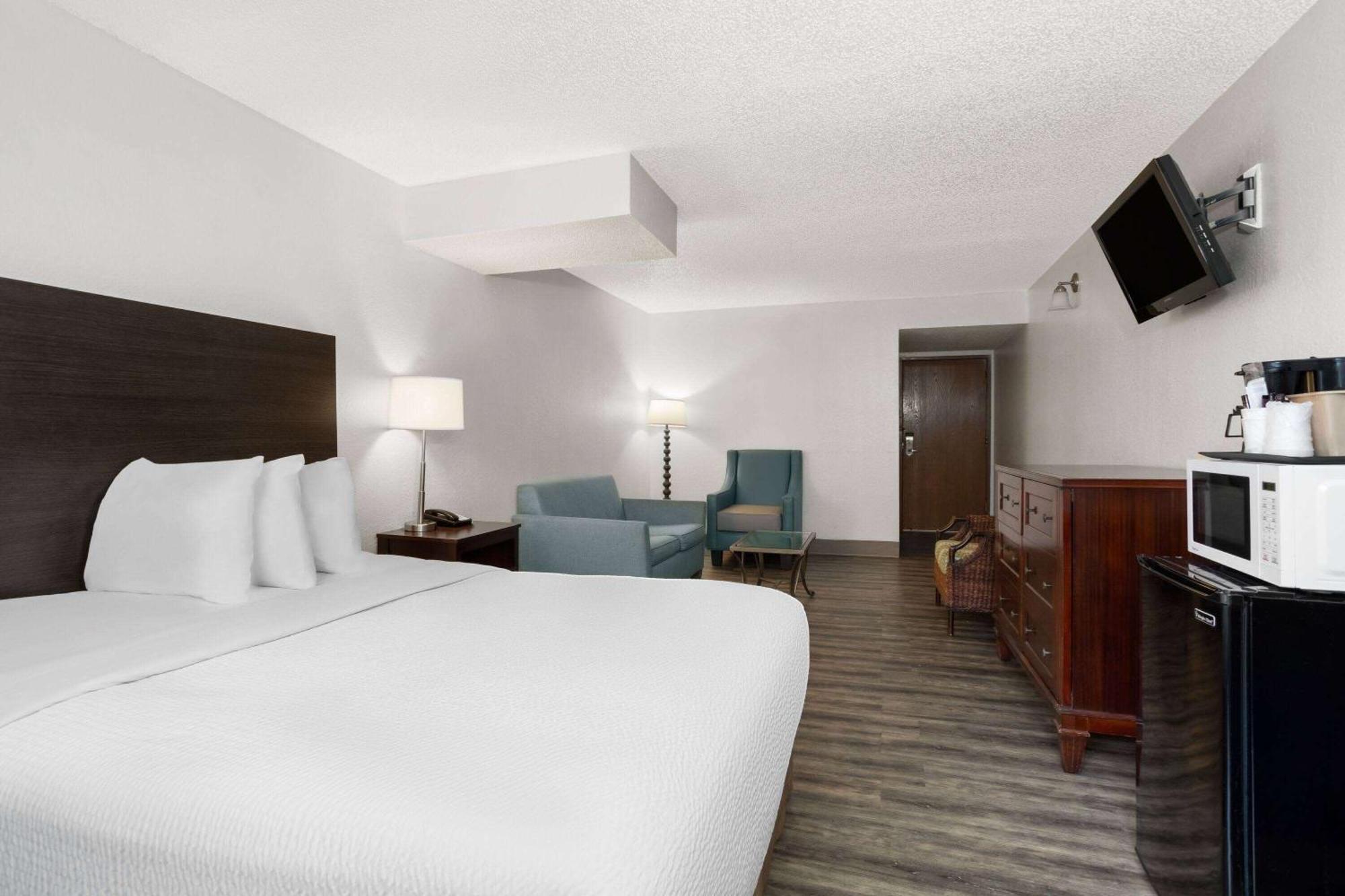 Baymont By Wyndham Orlando-International Dr-Universal Blvd Esterno foto