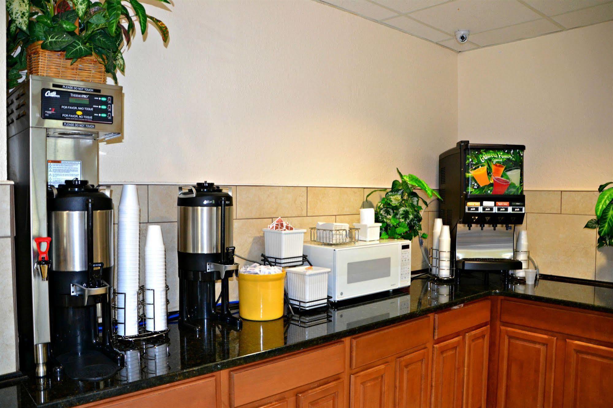 Baymont By Wyndham Orlando-International Dr-Universal Blvd Esterno foto
